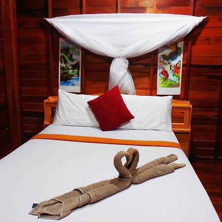 Zanom Sunrise Beach Resort Koh Lipe Exterior foto