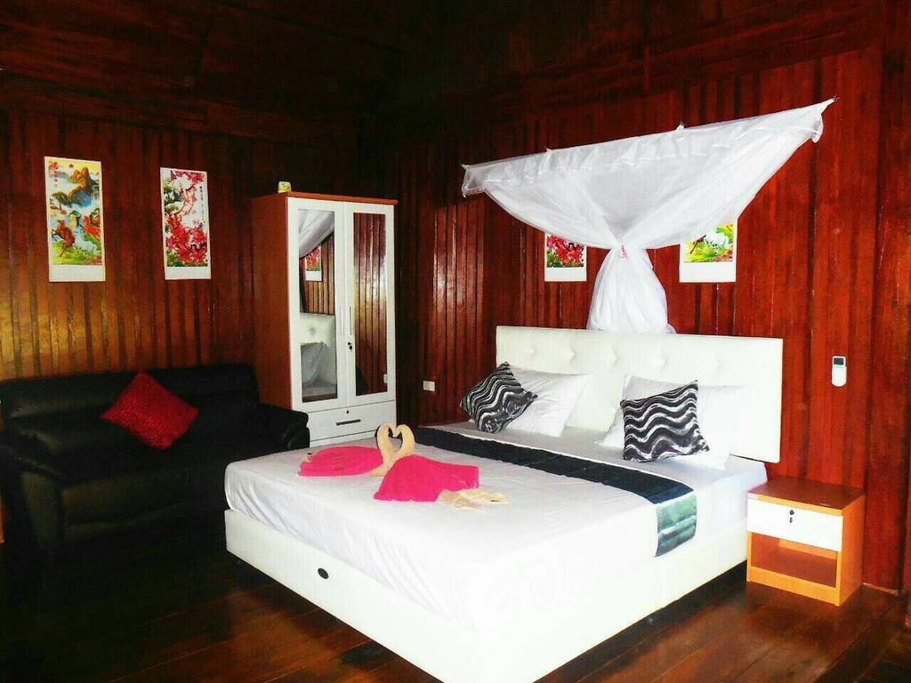 Zanom Sunrise Beach Resort Koh Lipe Exterior foto